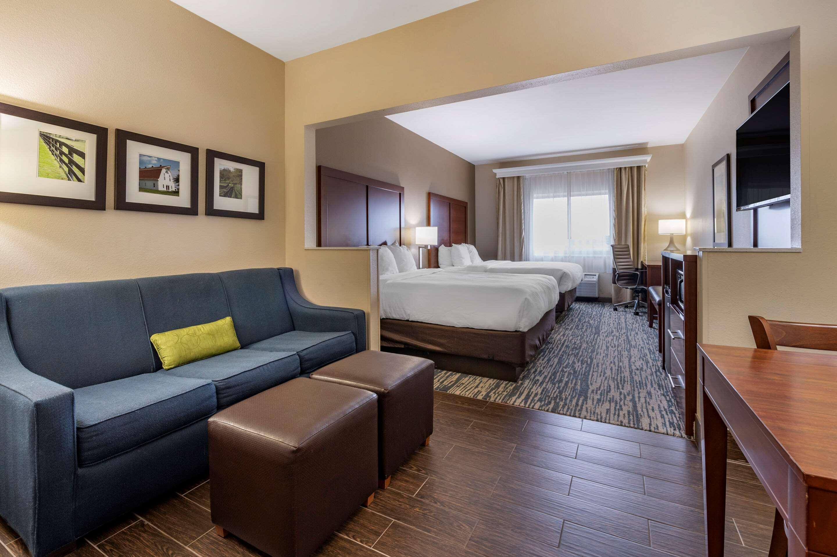 Comfort Suites Keeneland Lexington Dış mekan fotoğraf