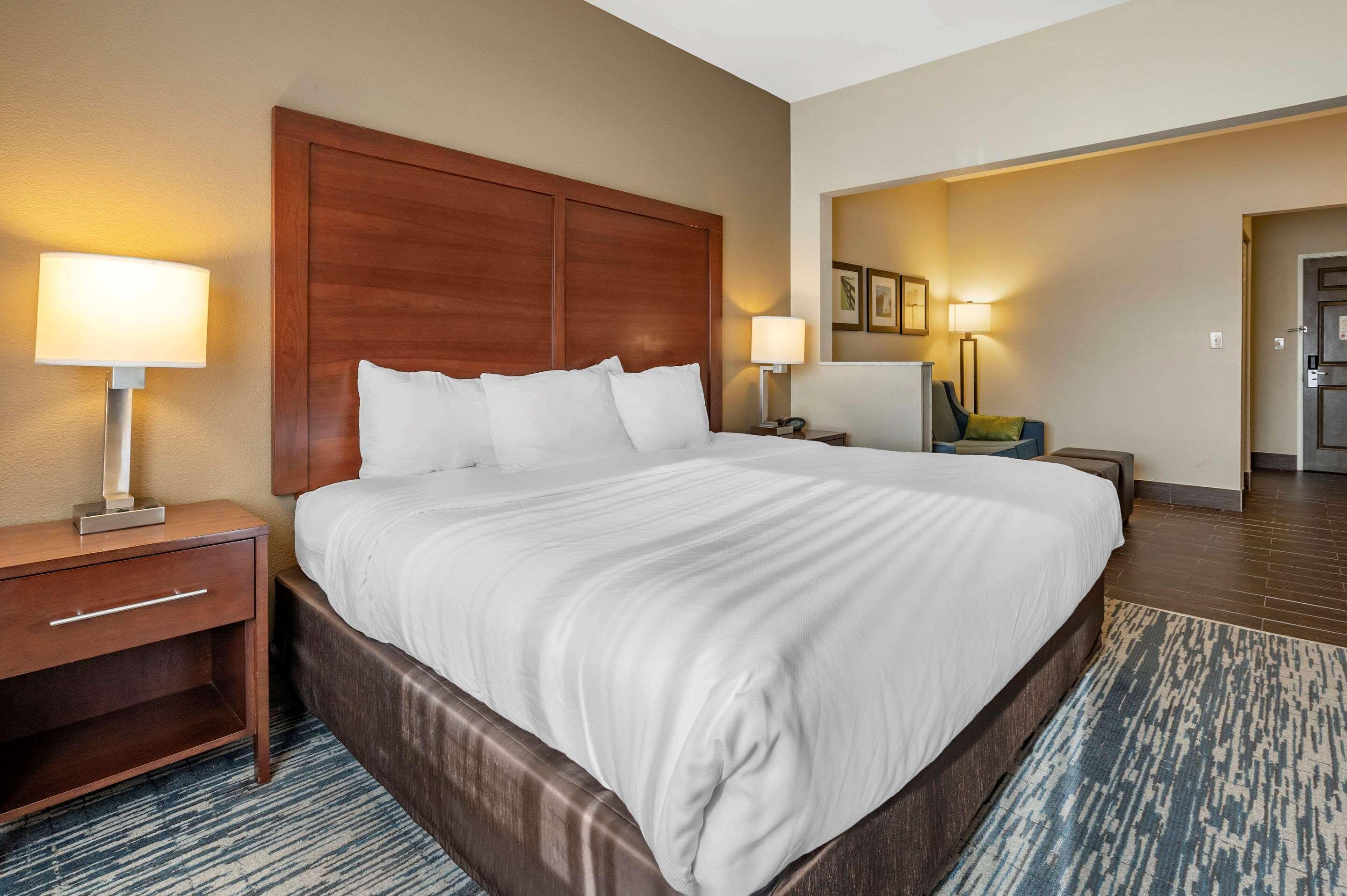 Comfort Suites Keeneland Lexington Dış mekan fotoğraf
