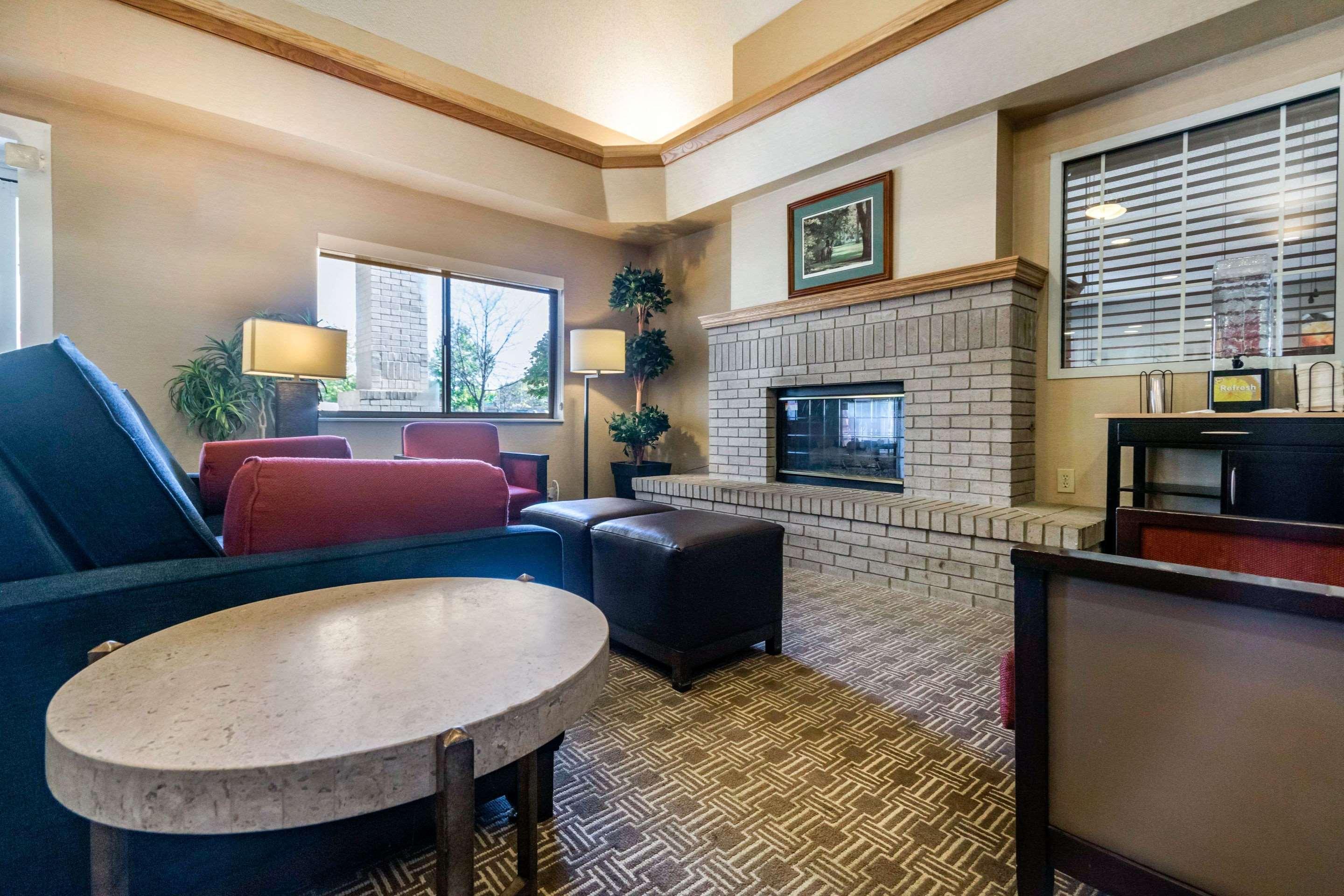 Comfort Suites Keeneland Lexington Dış mekan fotoğraf
