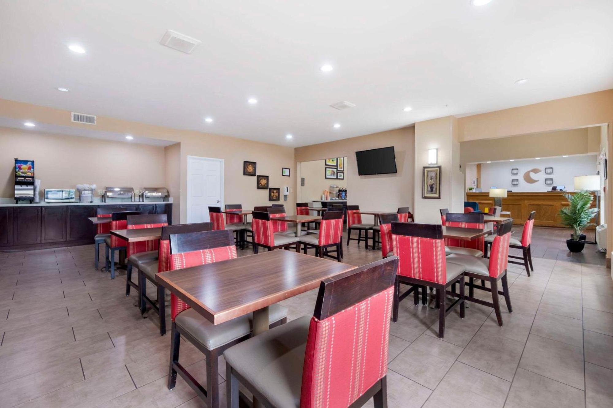 Comfort Suites Keeneland Lexington Dış mekan fotoğraf